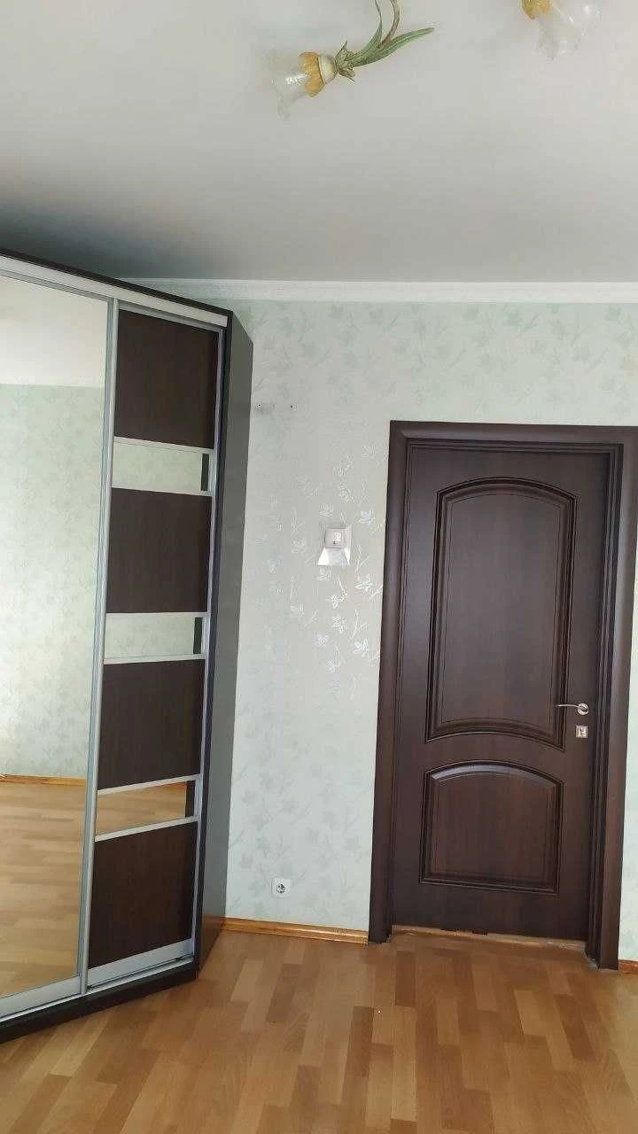 3-bedroom apartment for sale on Almatinskaya Street