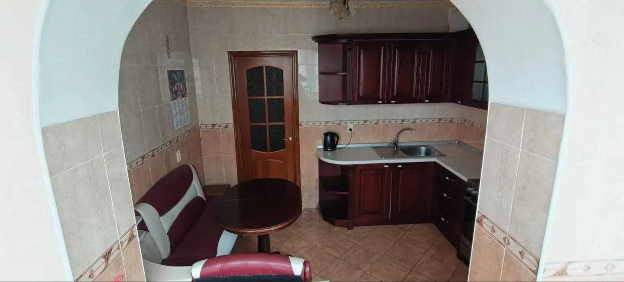 3-bedroom apartment for sale on Almatinskaya Street