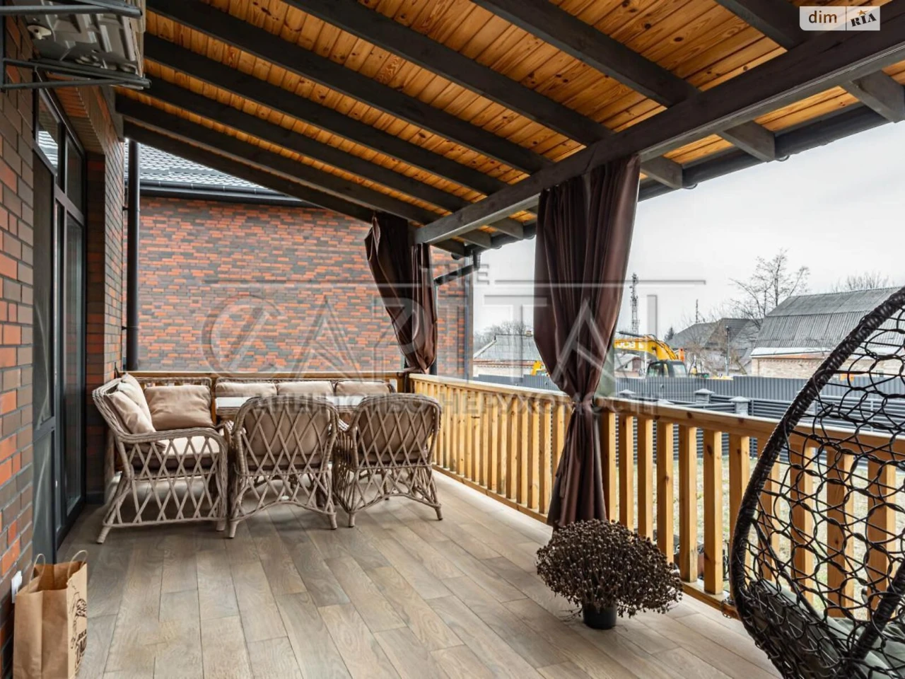 Long-Term Rent - House in Zhuliany