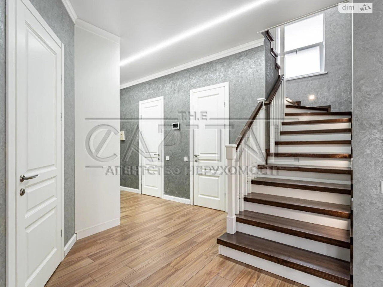 Long-Term Rent - House in Zhuliany