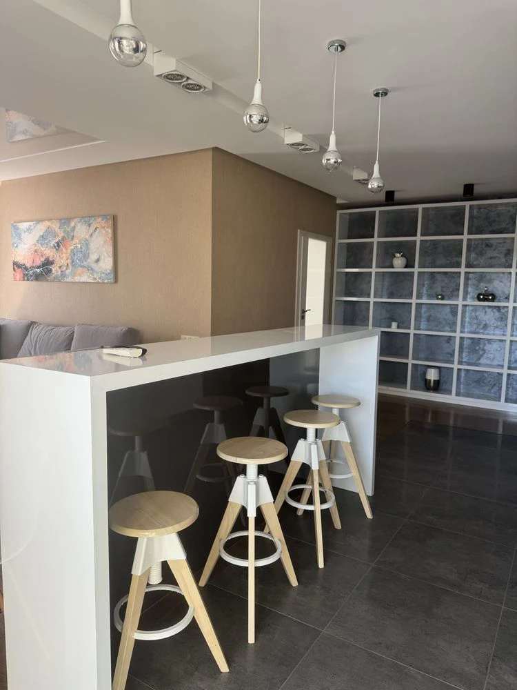 Sale of a 2-bedroom apartment in the city center on Mazepa Street