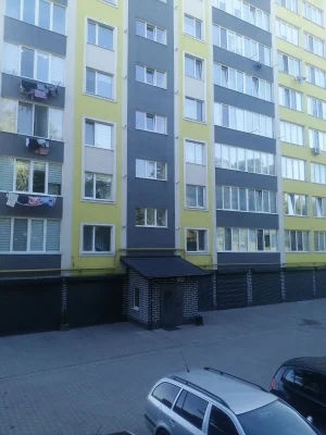 For Sale: 1-Bedroom Apartment on Vystavka