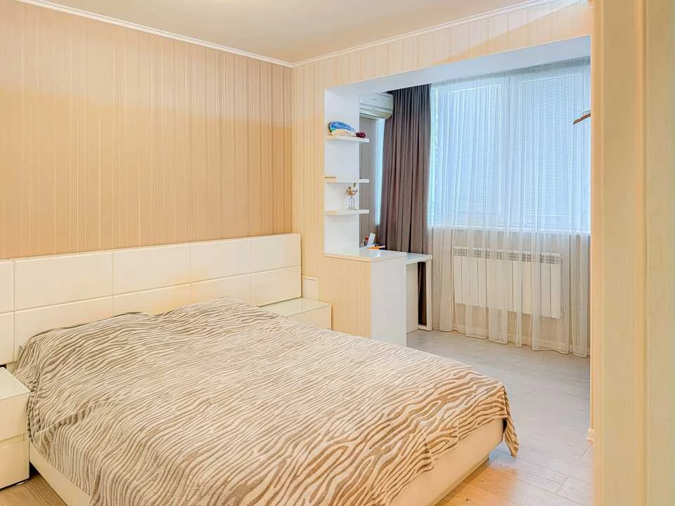 Квартира. Харків, вулиця Волонтерська, 54
