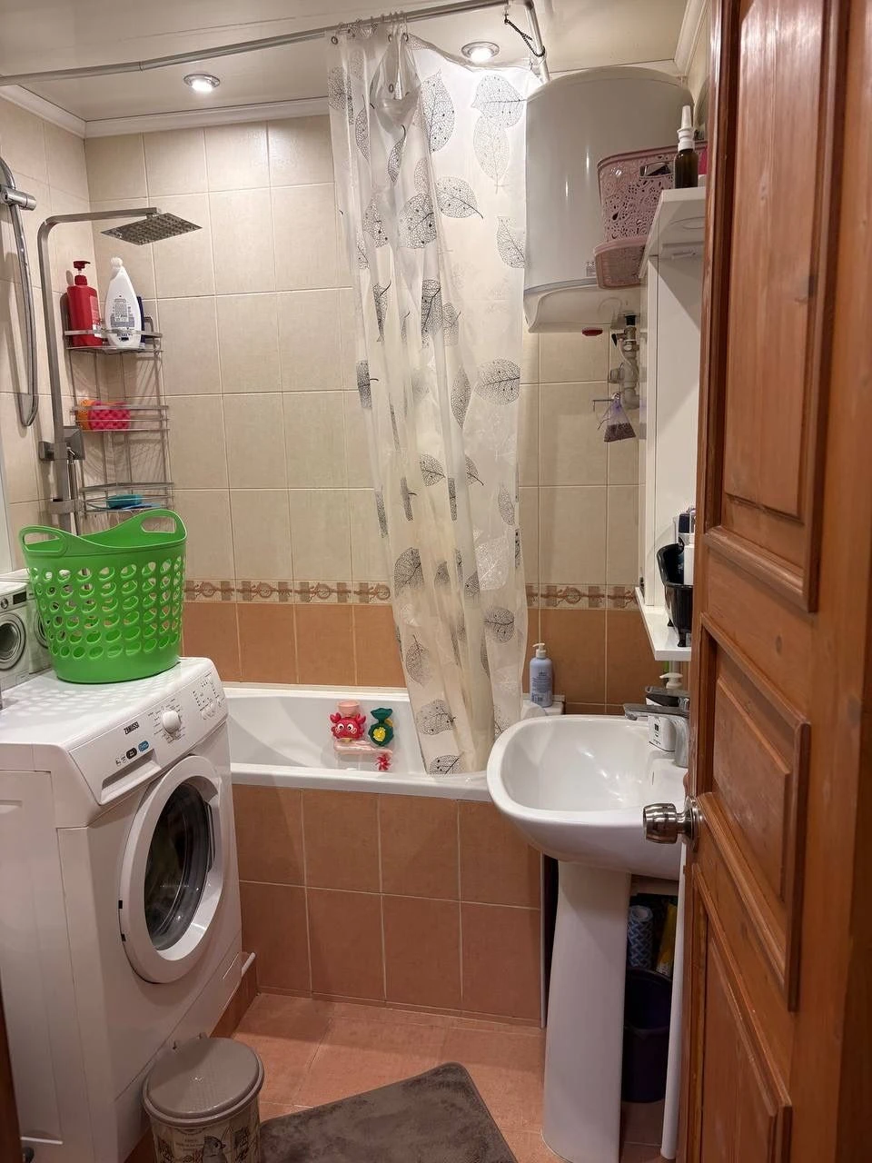 For Sale: 2-room apartment in Old Salto