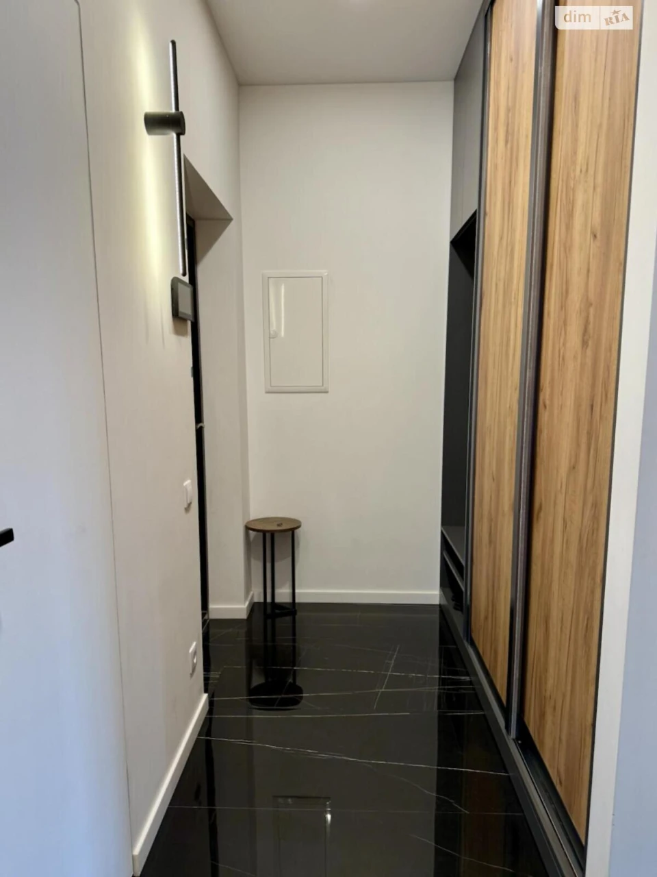 Long-Term Rental Apartment Podilsky