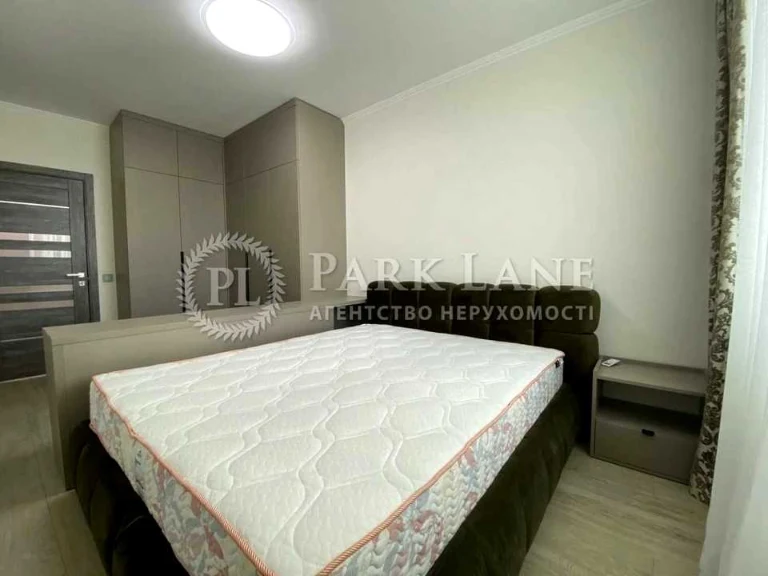 Apartment. Kyiv, Beryesteys'kyi Prospect.
