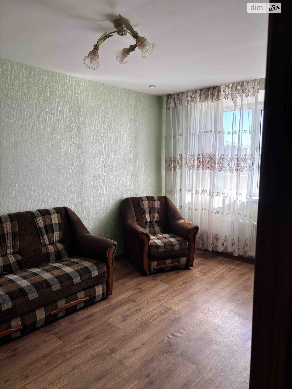 Long-Term Rental Apartment in Novoselychi