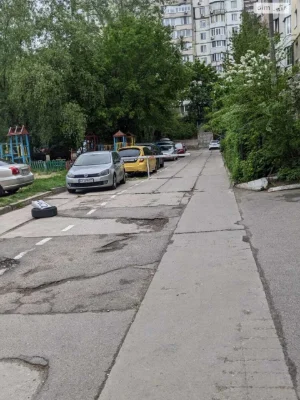 Довгострокова Оренда Квартири в Першотравневому Масиві
