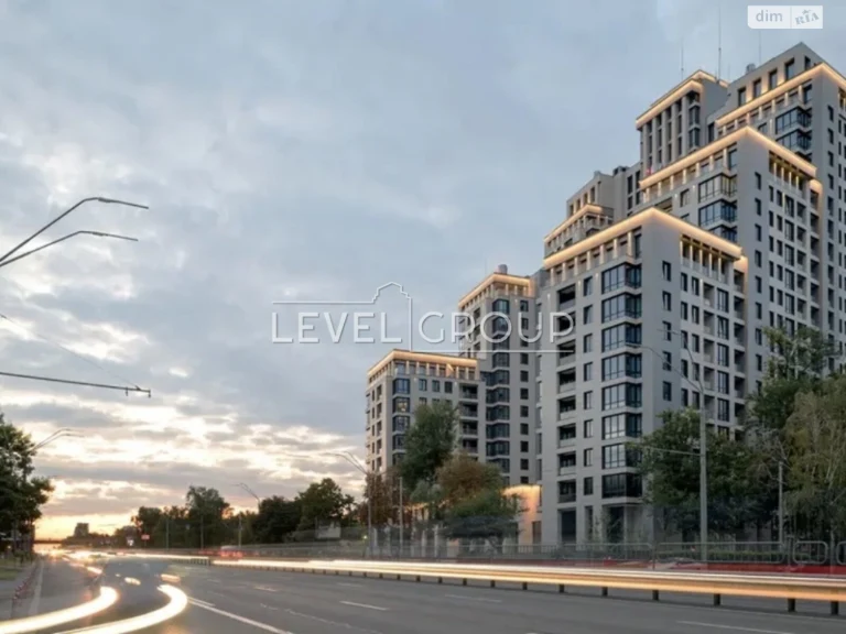Продаж Квартири в ЖК "Сріцал Парк Тауэр"