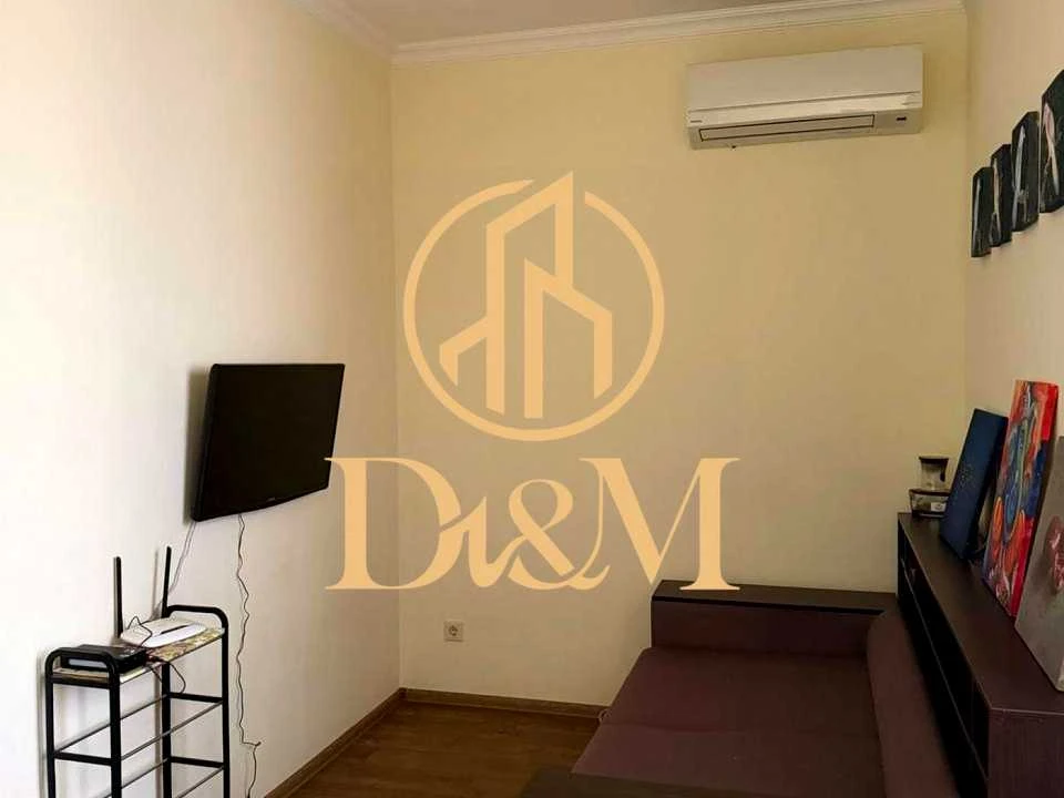 Apartment. Voskresenskaya st., Kyiv
