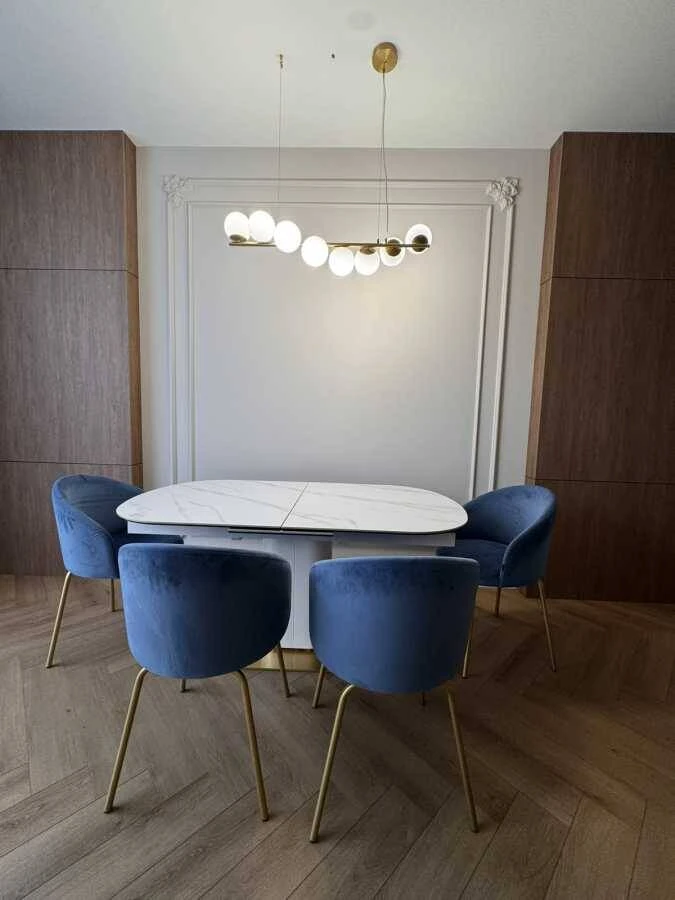 For Sale: 2-bedroom apartment, Kyiv, Holosiiv, Metrologichna Street