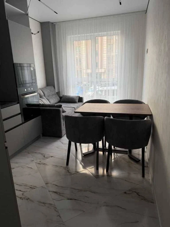 For Sale 1-Bedroom Apartment, Kyiv, Metrologichna Street