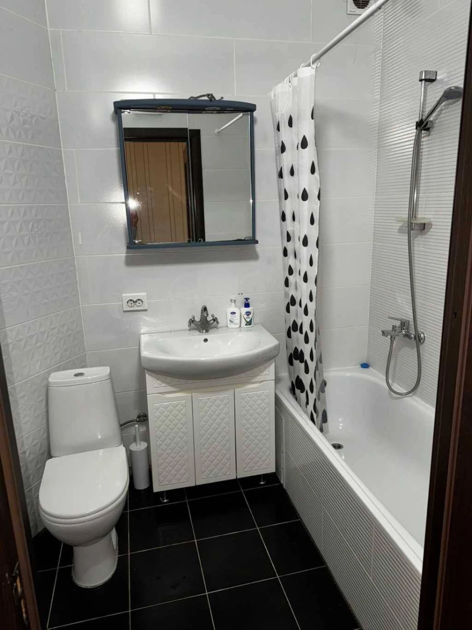 For Sale: 1-bedroom apartment in Kyiv, Dneprovsky, Lobachevsky Street, 7A