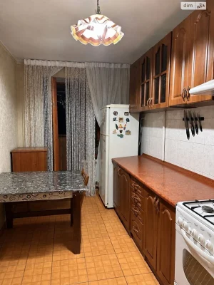 Продається квартира, Київський