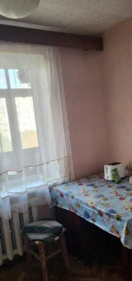 Продається 1 кімнатна квартира в РЖМ "улучшена"