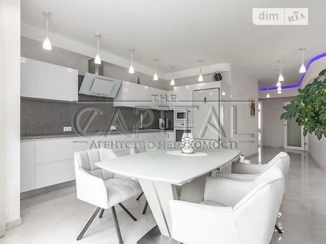 Sale of 4-room apartment 135.3 sq. m on Dniprovska embankment 23 • ID 3