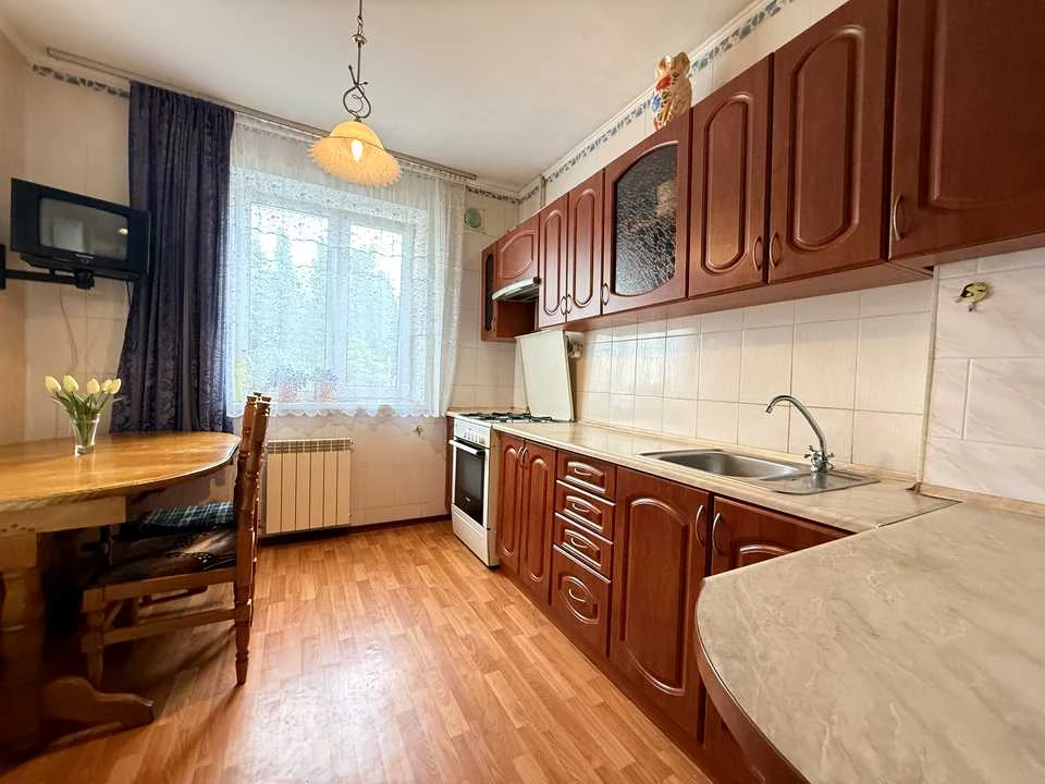 Квартира. Киев, улица Драгомырова