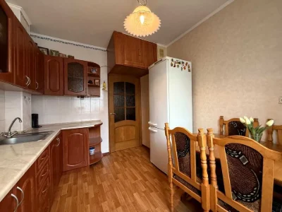 Квартира. Киев, улица Драгомырова