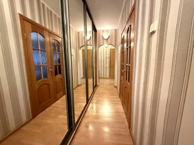 Квартира. Киев, улица Драгомырова