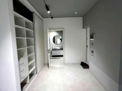 Apartment. Zarechnaya st., Kyiv