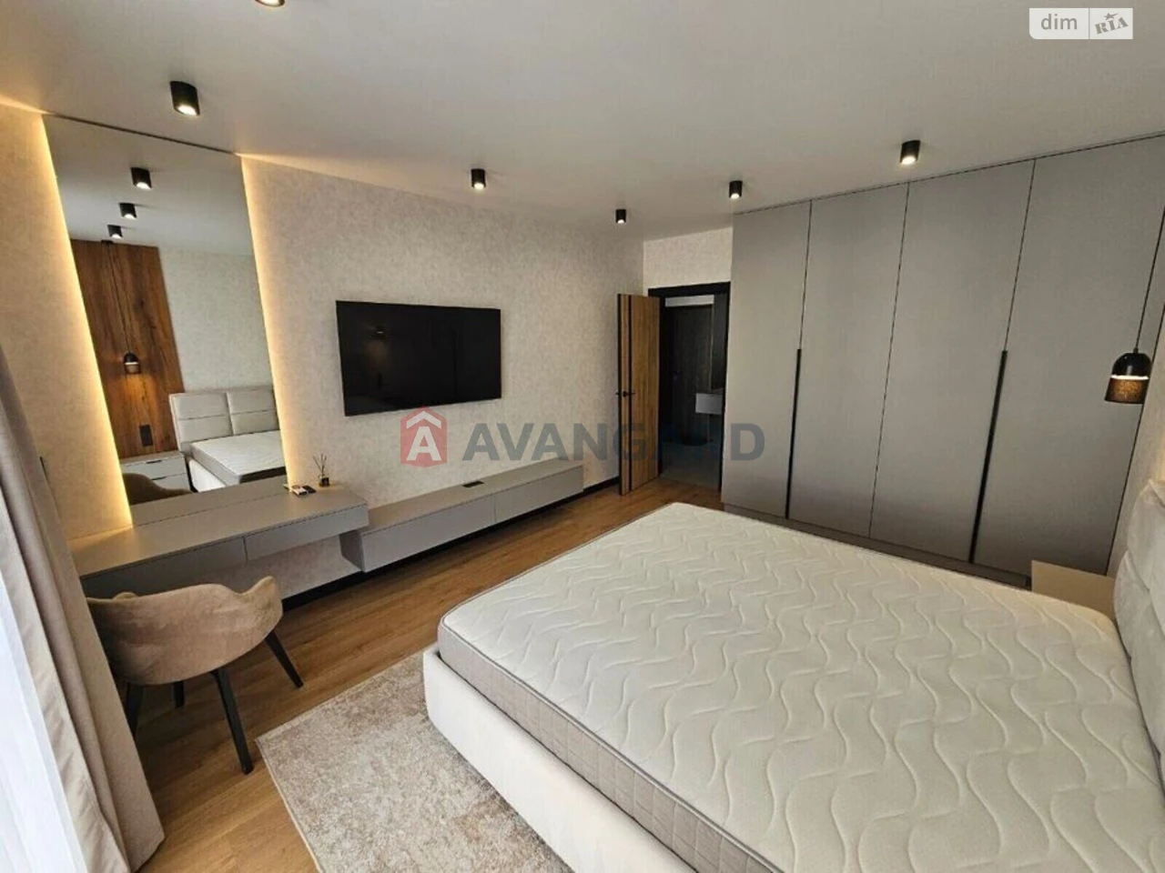 Apartment for Sale in Sykhov