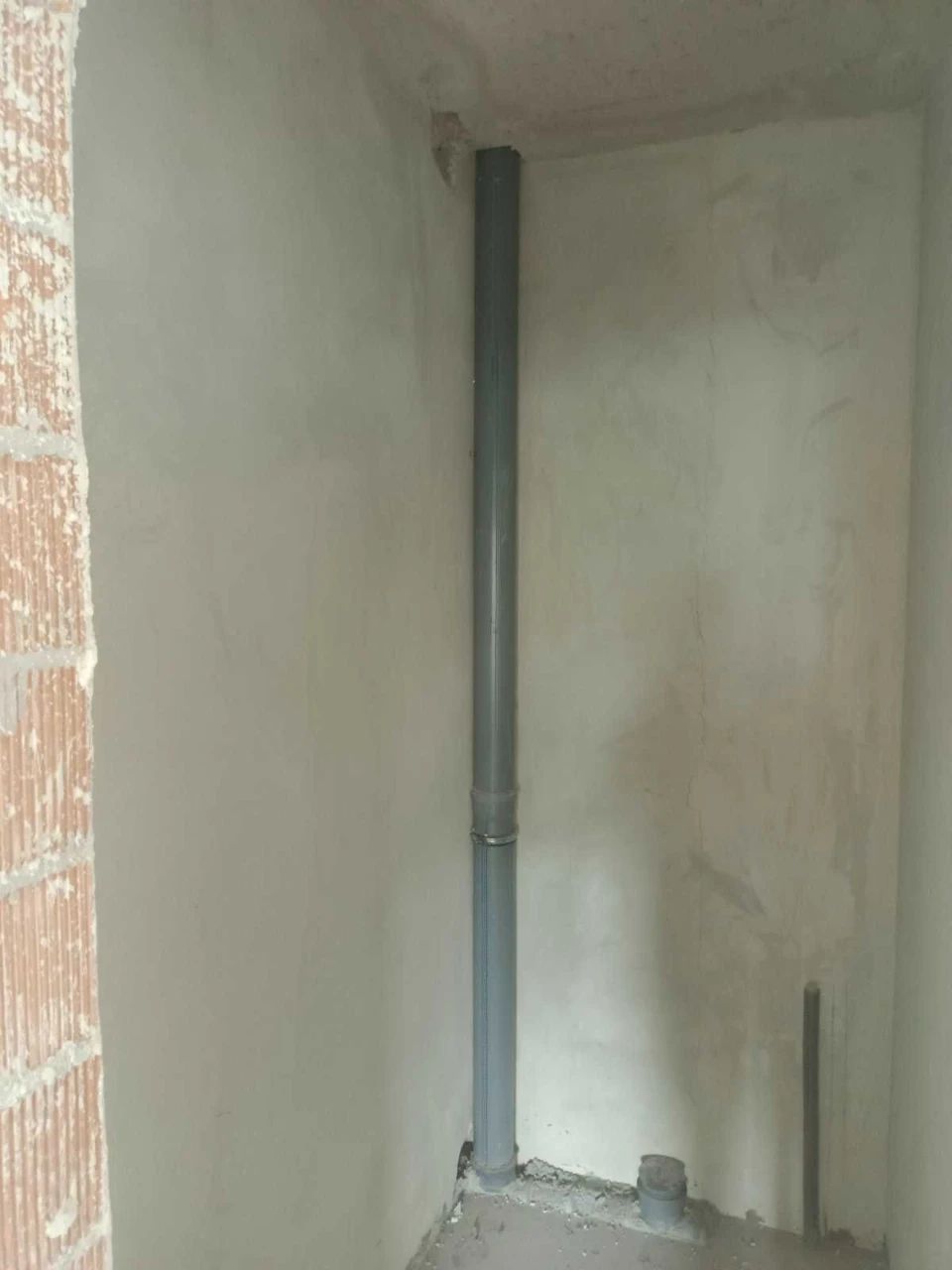 2-room apartment with a large terrace + property ownership