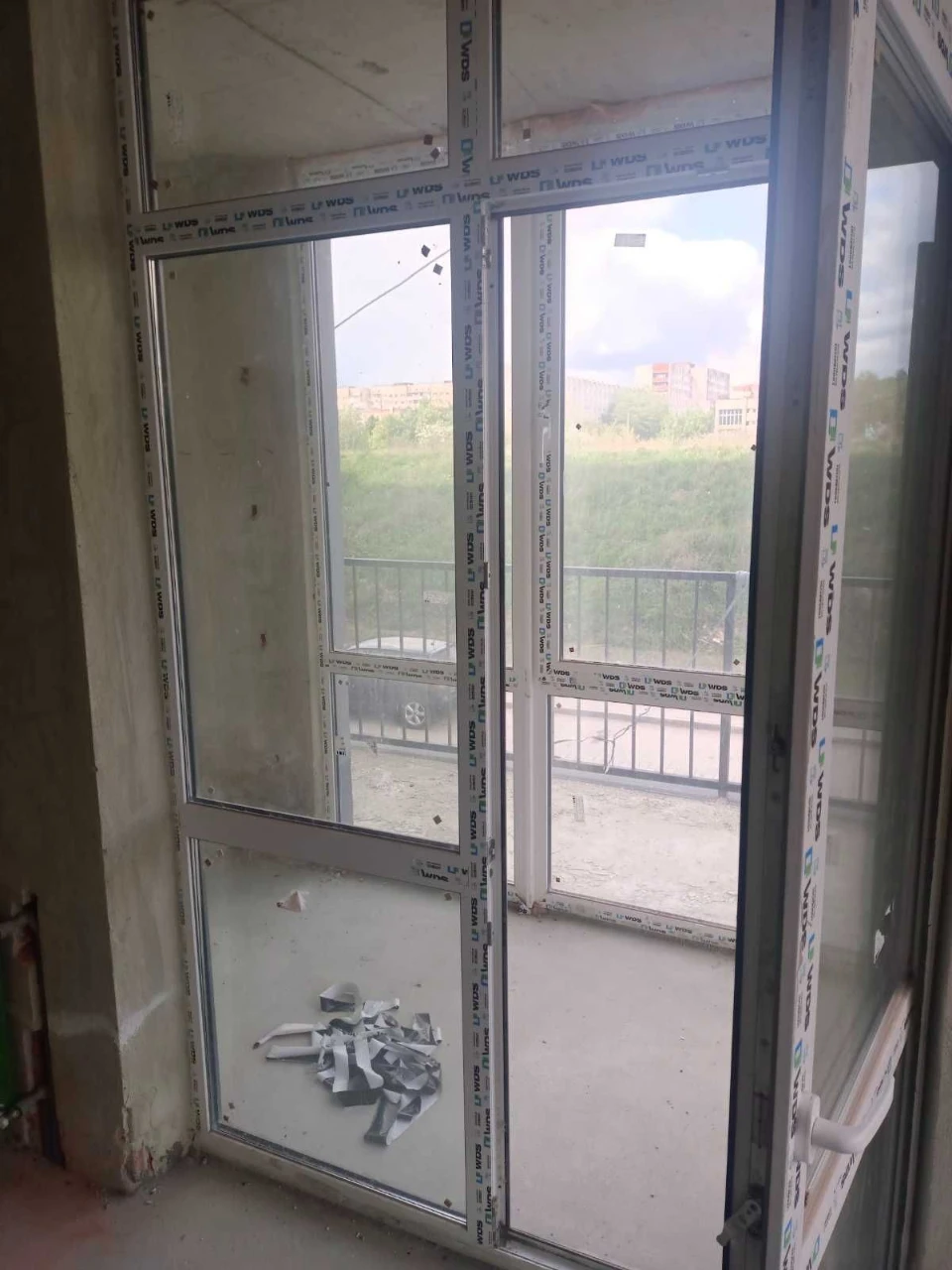 2-room apartment with a large terrace + property ownership