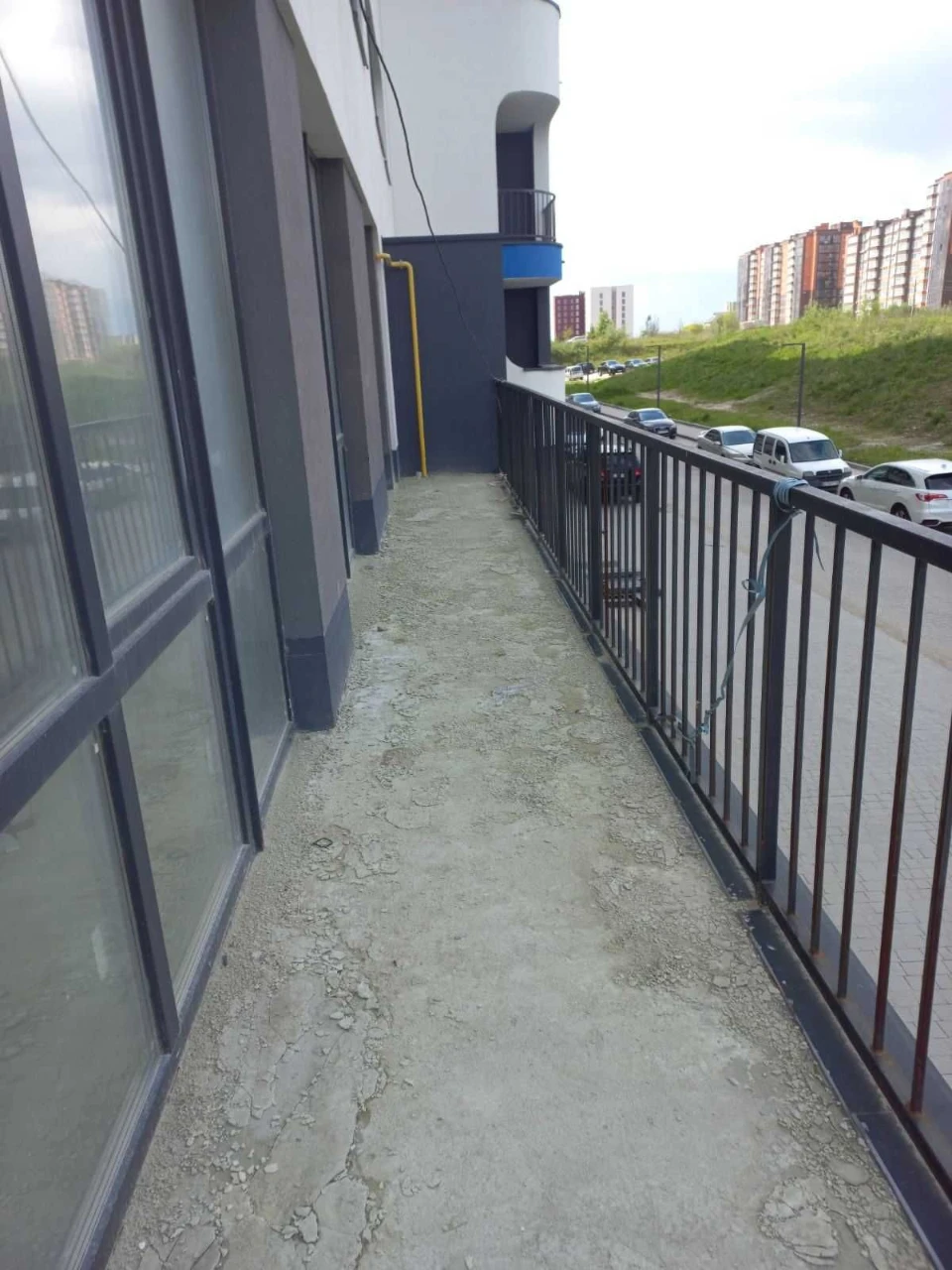 2-room apartment with a large terrace + property ownership