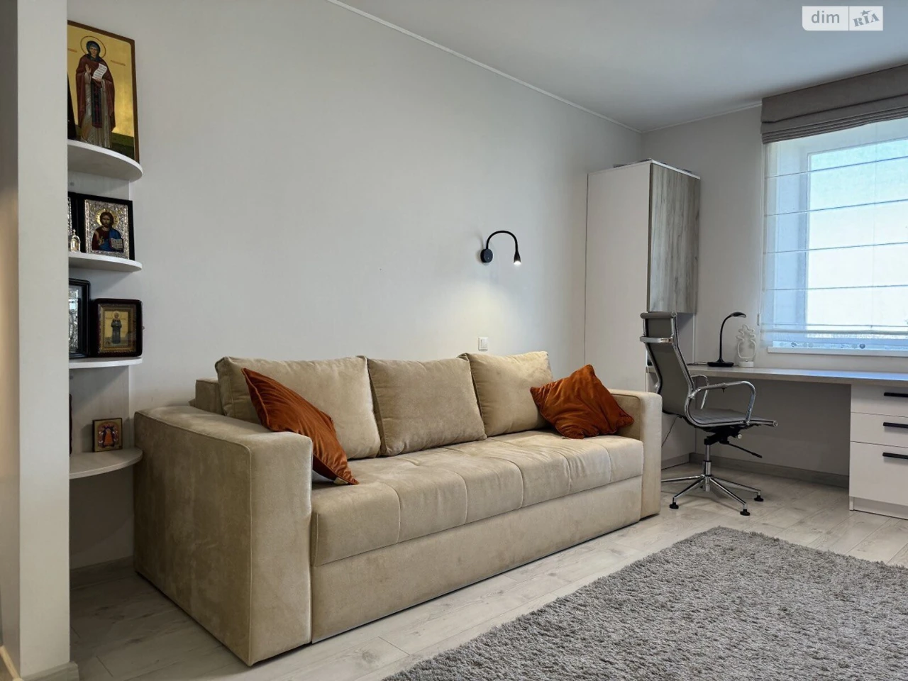 Apartment for Sale, Mostytskyi Massiv