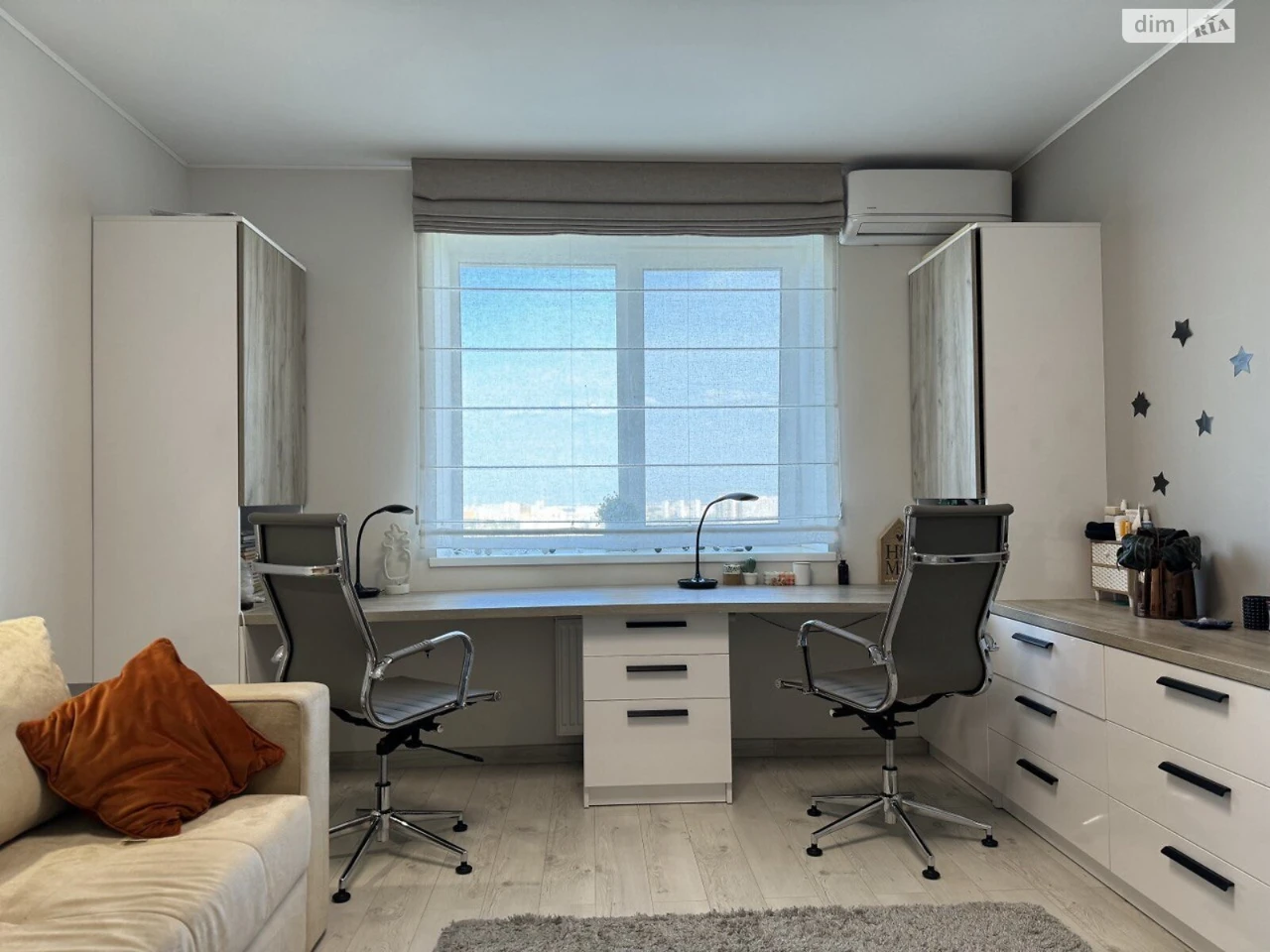 Apartment for Sale, Mostytskyi Massiv