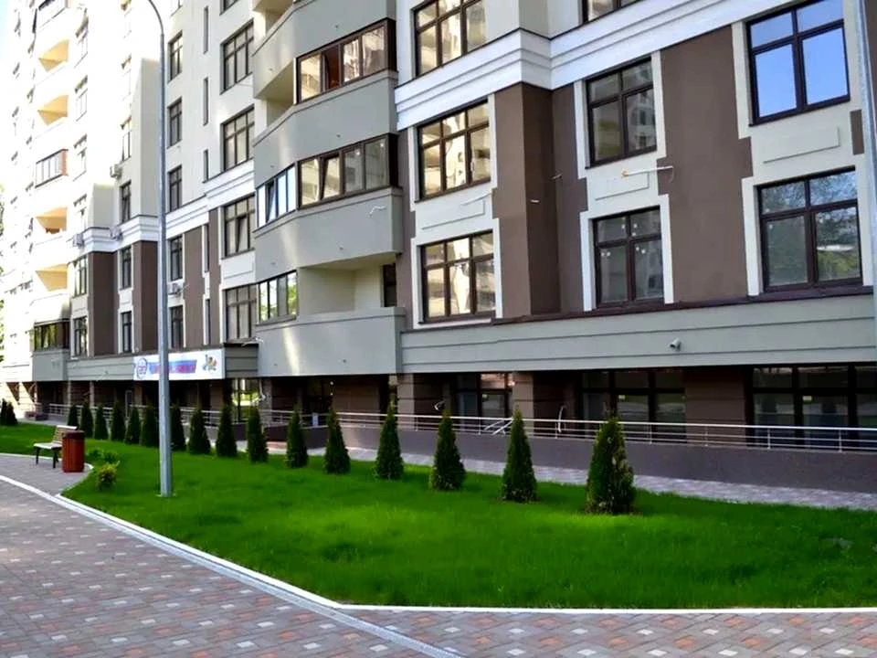 Квартира. Київ, Авіаконструктора Ігоря Сікорського вул.