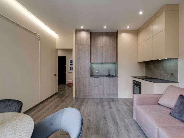 Apartment. Kyiv, Saperne Pole Street.