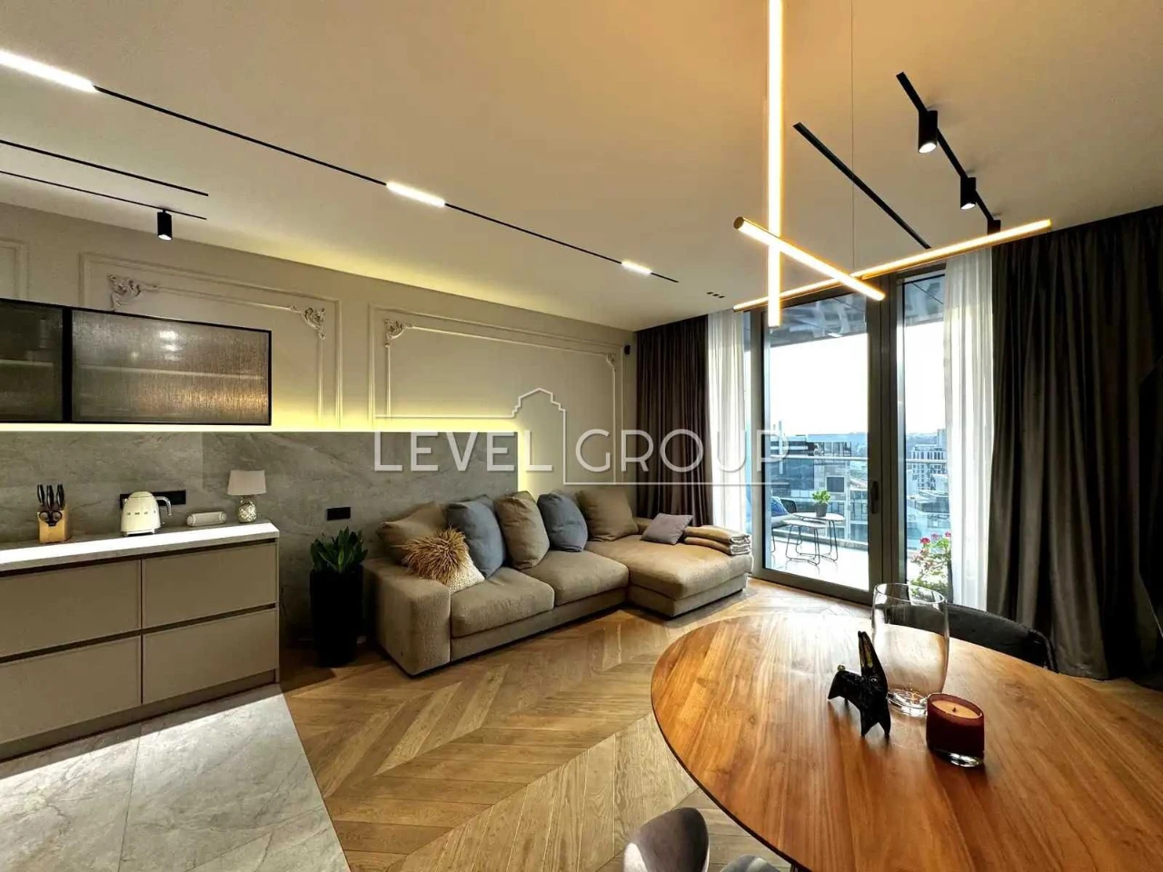 Sale of a 2-bedroom apartment with a terrace in the Taryan Towers residential complex,