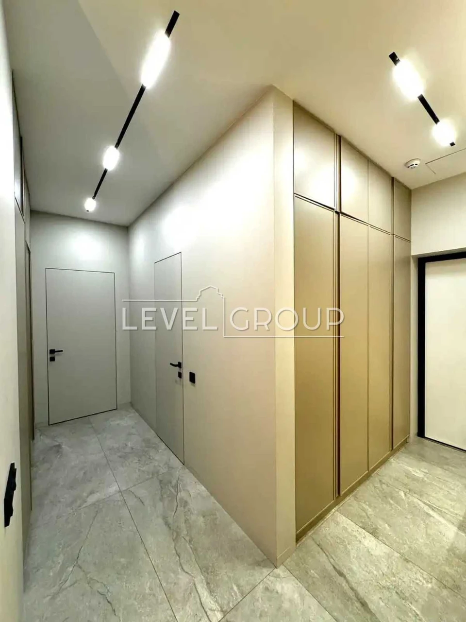 Sale of a 2-bedroom apartment with a terrace in the Taryan Towers residential complex,