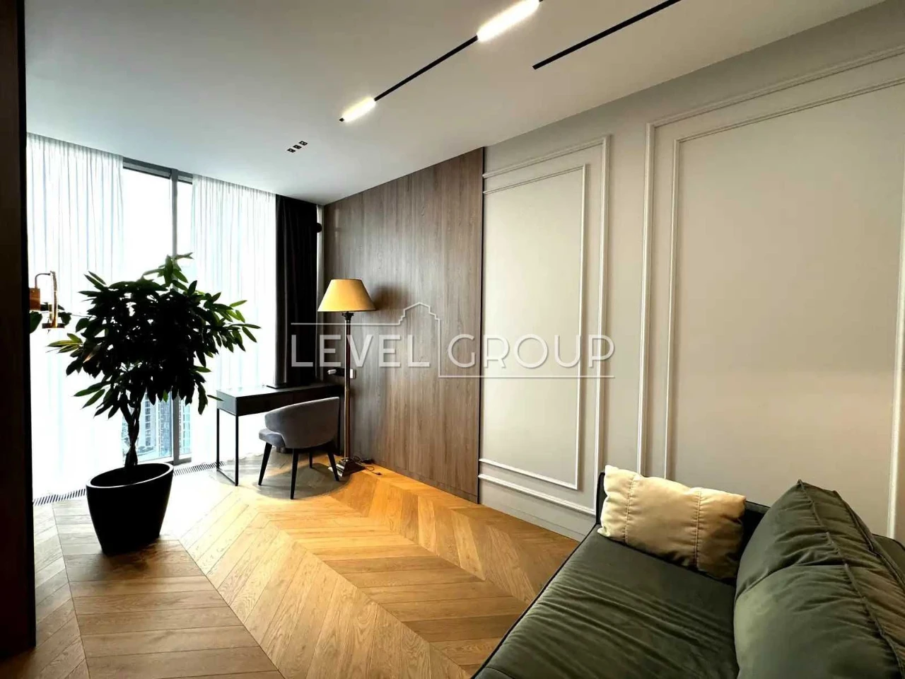 Sale of a 2-bedroom apartment with a terrace in the Taryan Towers residential complex,