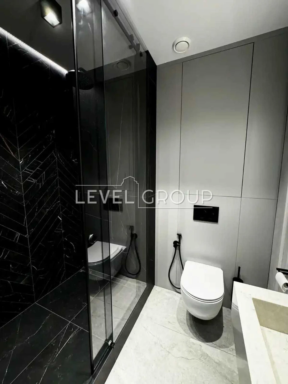 Sale of a 2-bedroom apartment with a terrace in the Taryan Towers residential complex,