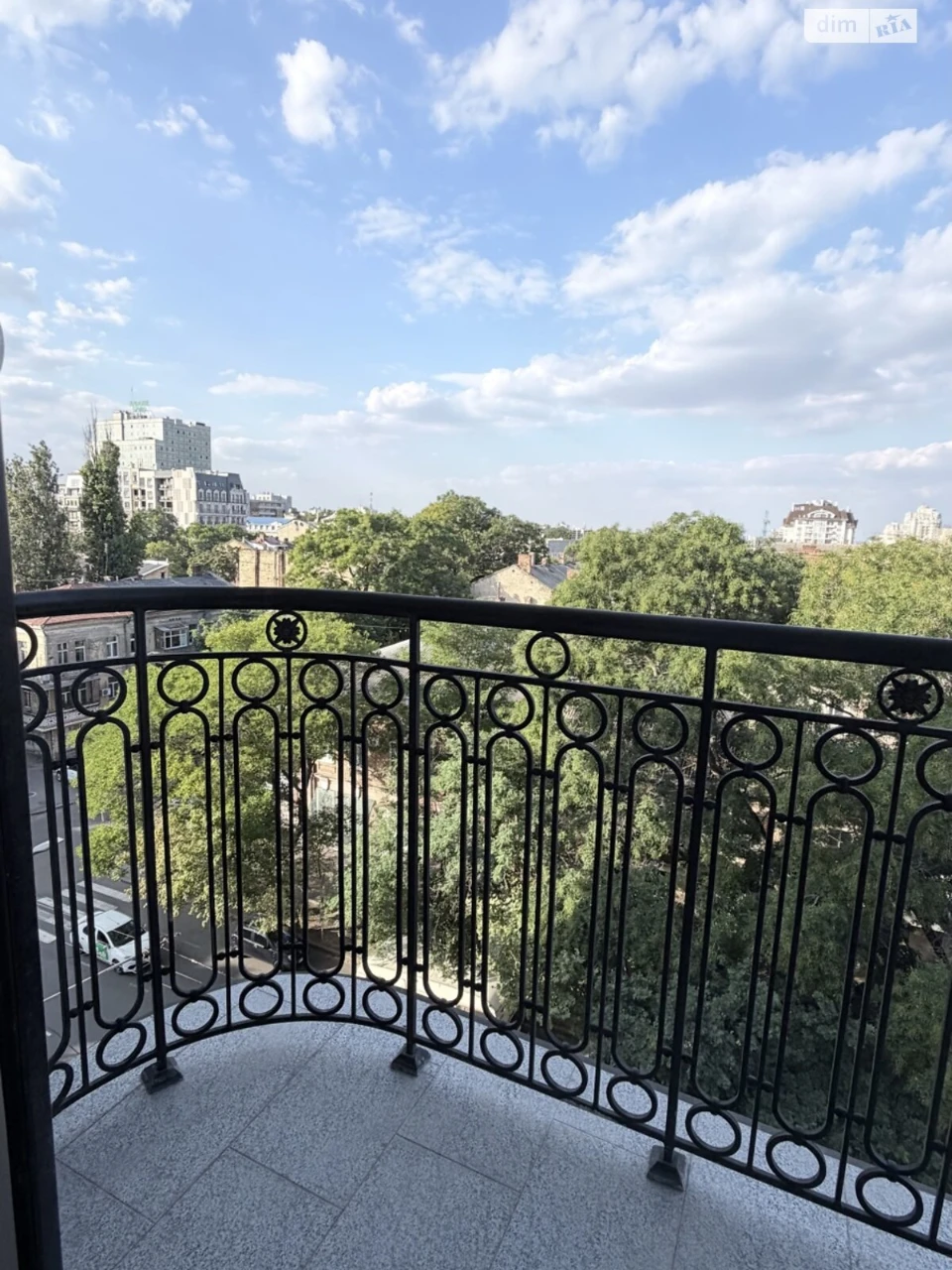 Продаж Квартири в Приморському