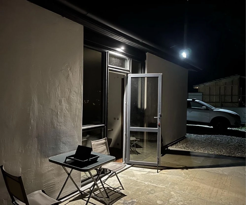 2-room apartment in a building + 9 acres of land