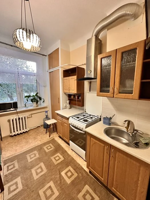Продам 2 ком квартиру ул Калиновая пр Слобожанский