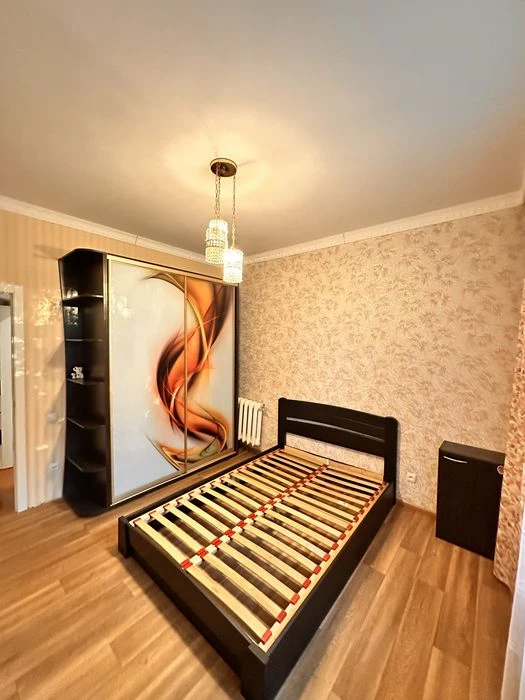 Продам 2 ком квартиру ул Калиновая пр Слобожанский