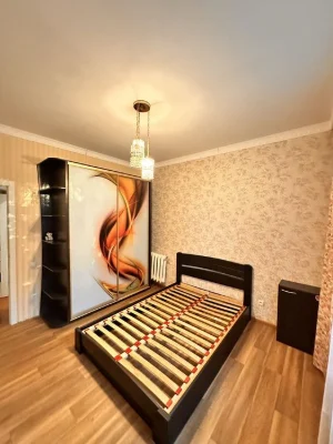 Продам 2 ком квартиру ул Калиновая пр Слобожанский