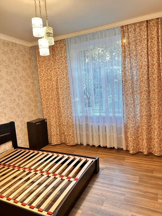 Продам 2 ком квартиру ул Калиновая пр Слобожанский