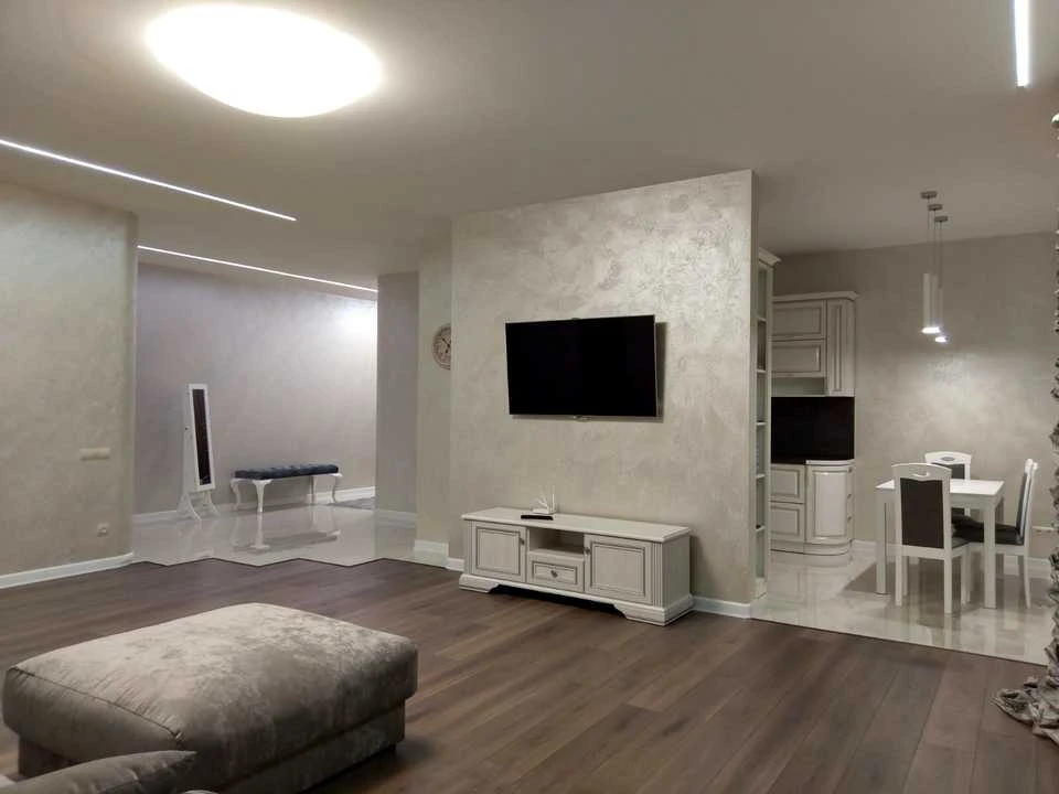 Apartment. Antonovicha Street, Kyiv