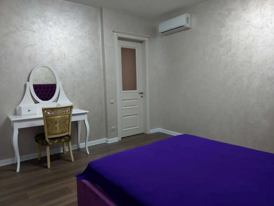 Apartment. Antonovicha Street, Kyiv
