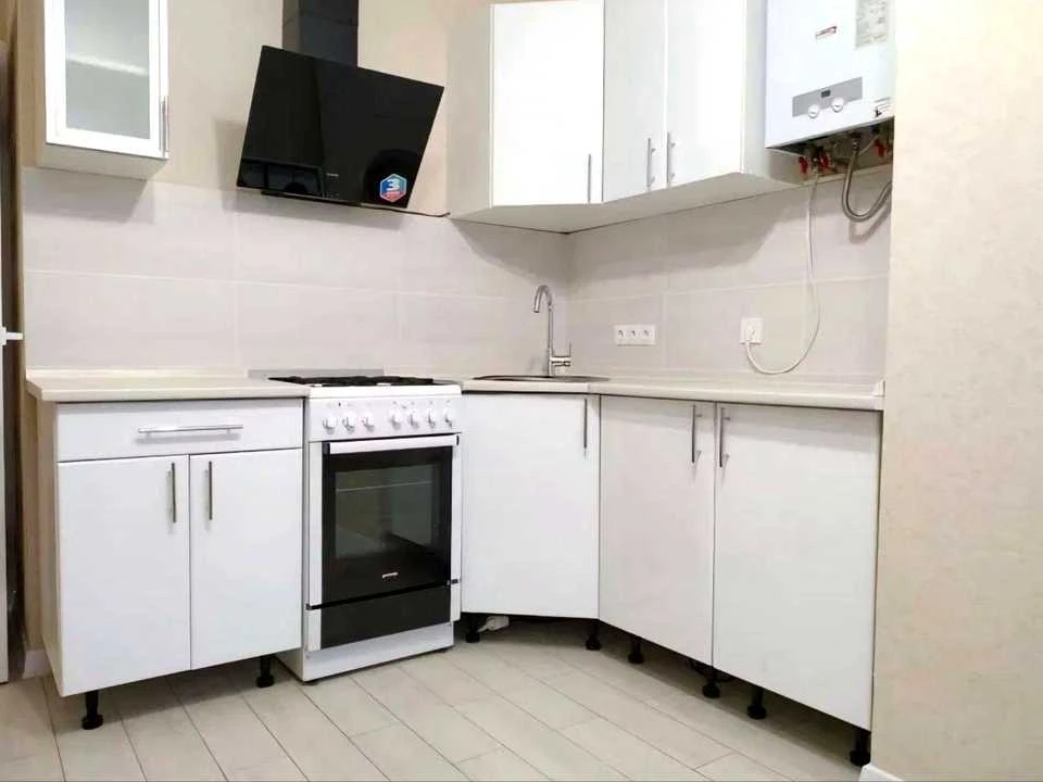 Apartment. Yunatska St., Kyiv