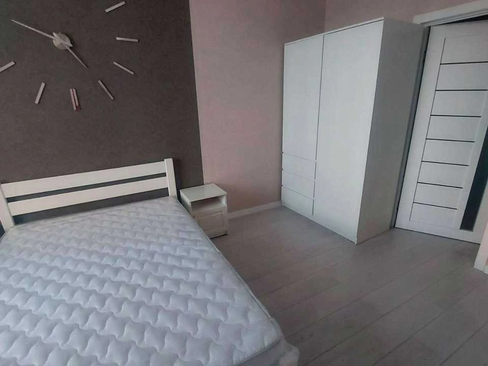 Apartment. Yunatska St., Kyiv
