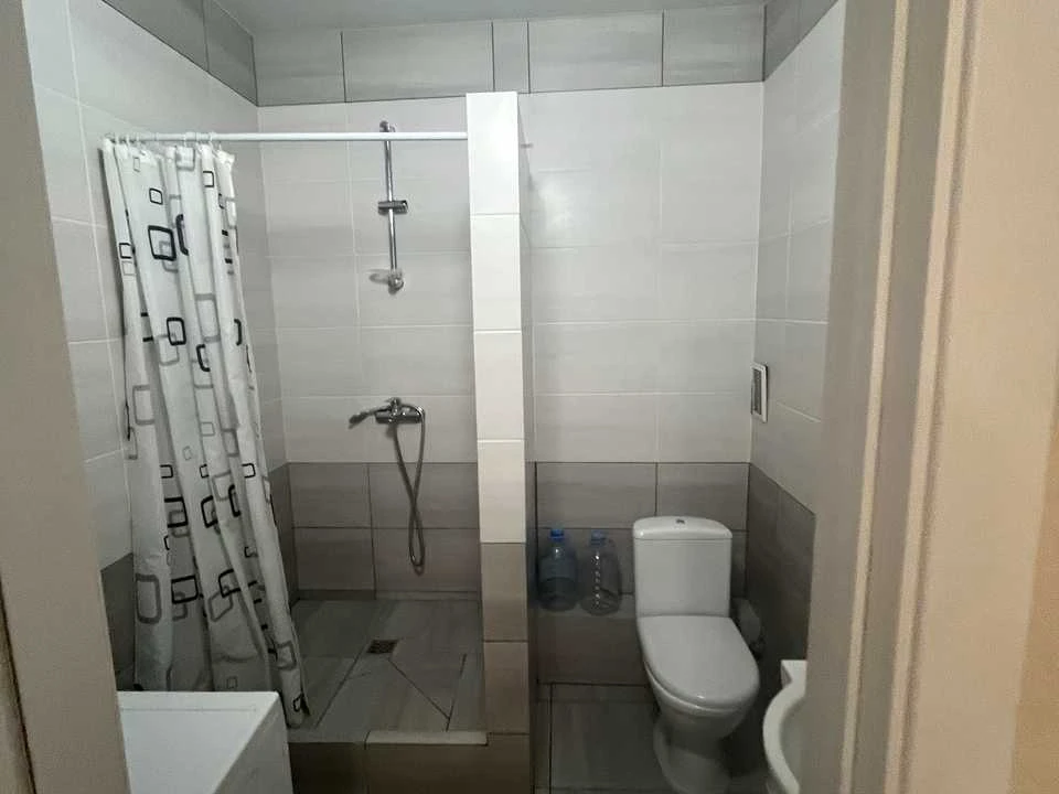 Apartment. Yunatska St., Kyiv