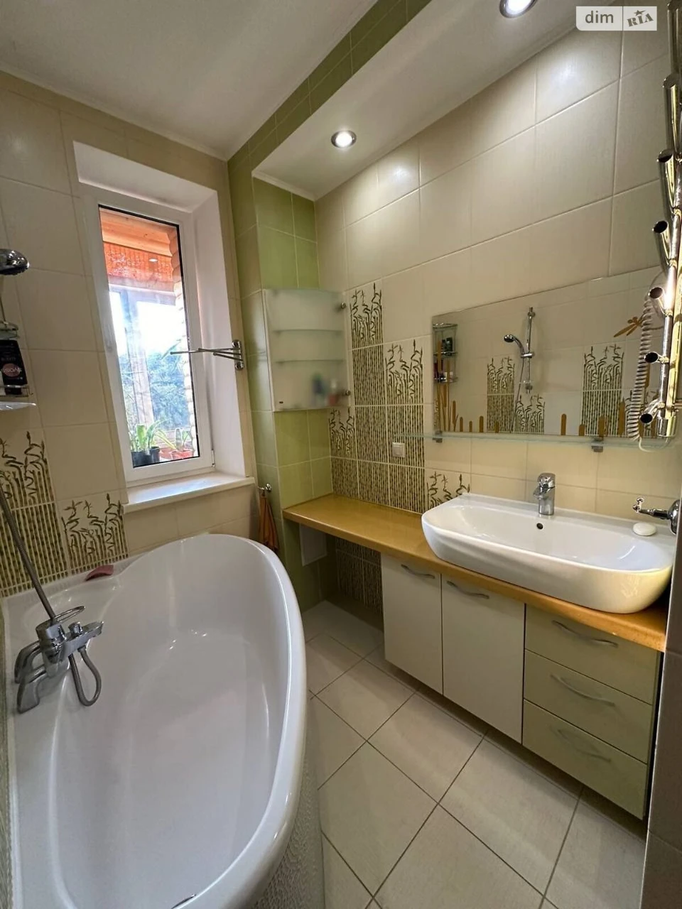 Long-Term Rental Apartment Solomyansky