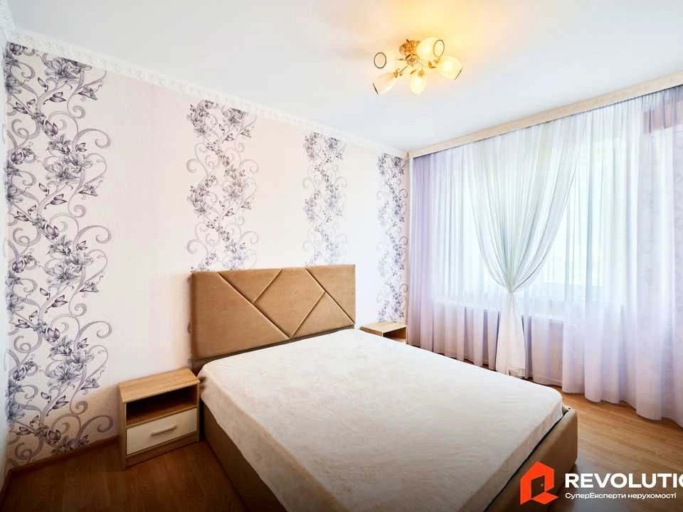Apartment. Akademika Yefremova Street, Kyiv