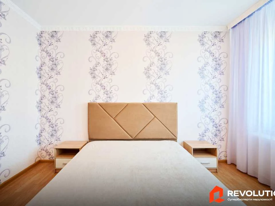 Apartment. Akademika Yefremova Street, Kyiv